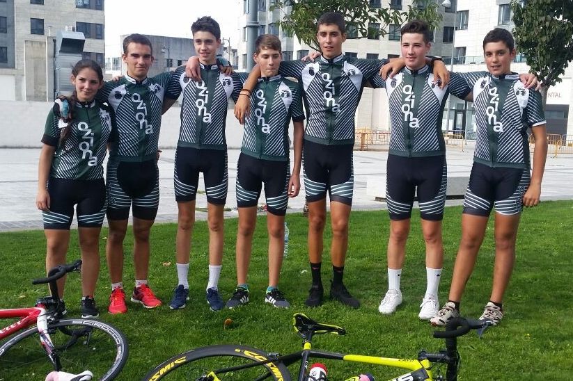 El Club Ciclista Oziona-Barbanza en el Gran Premio San Froilán en Lugo